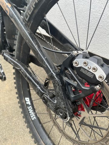 Gebrauchtes Commencal SUPREME DH V5 2023 Mountainbike, Schwarz — Bild 5 von 8