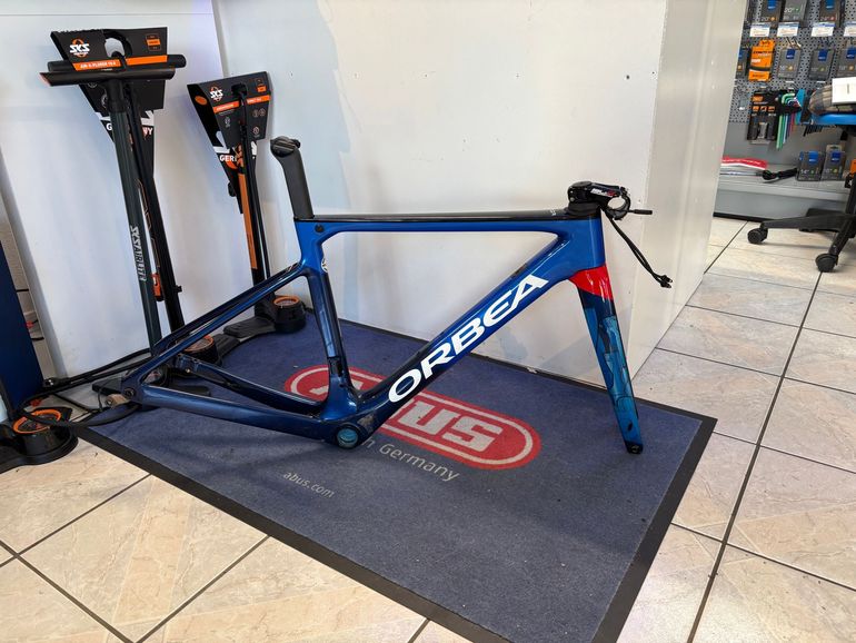 Orbea ORCA M10iLTD-D 2020 Frameset 2020 Road & Gravel de segunda mano, Azul — imagen 2 de 15