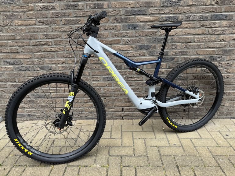 Orbea RISE H20 2023 2023 Mountainbike d'occasion — image 2 sur 4