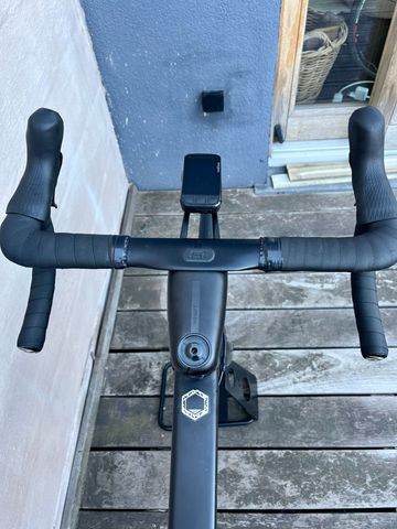 Used Cannondale SuperSix EVO Shimano Ultegra 2023 Road & Gravel, Black — image 5 of 8