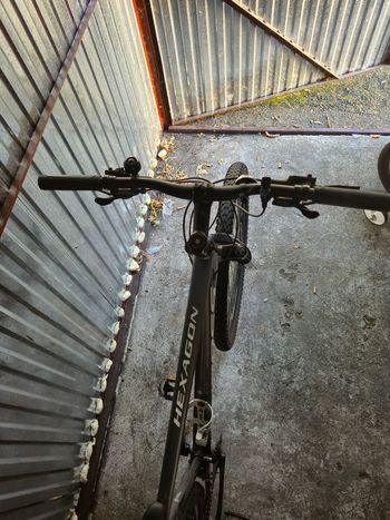 Kross Hexagon 7.0 AL 2022 2022 Mountainbike de segunda mano, Gris claro — imagen 6 de 6