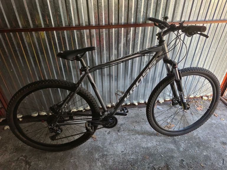 Kross Hexagon 7.0 AL 2022 2022 Mountainbike de segunda mano, Gris claro — imagen 3 de 6