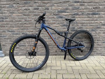 Orbea OIZ H10 2023 2023 Mountainbike usato, Blu — immagine 2 di 4