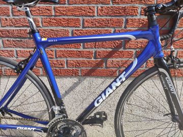 Used Giant OCR 3.0 2012 Road & Gravel, Blue — image 11 of 15