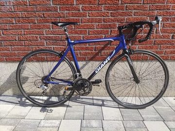 Gebrauchtes Giant OCR 3.0 2012 Road & Gravel