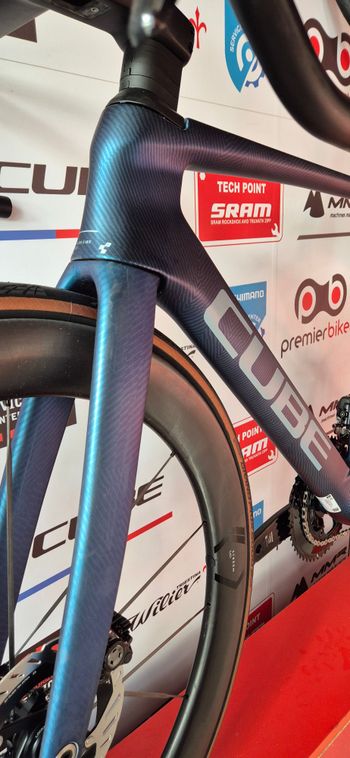 Used CUBE LITENING AERO C:68X, SLT 2026 2026 Road & Gravel, Blue — image 10 of 17