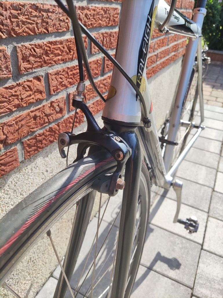 Used Raleigh Team Alu 2012 Road & Gravel, Light Gray — image 8 of 15