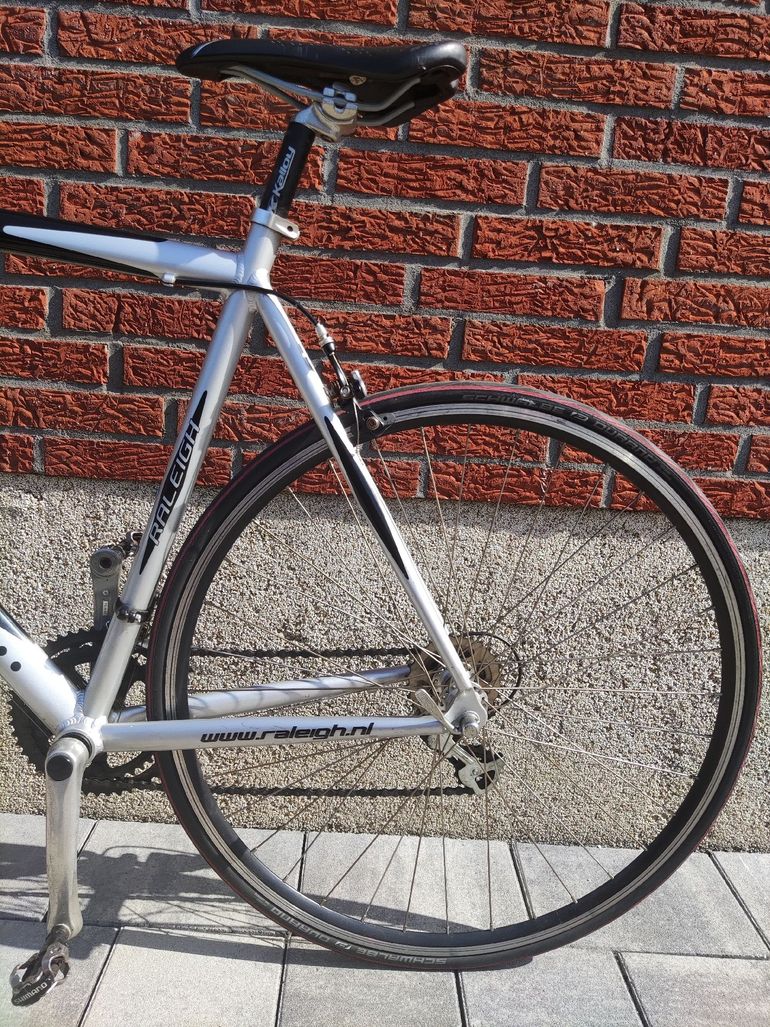 Used Raleigh Team Alu 2012 Road & Gravel, Light Gray — image 5 of 15