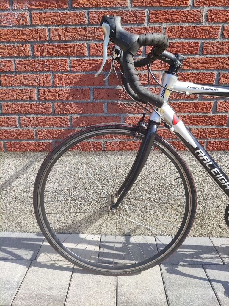 Used Raleigh Team Alu 2012 Road & Gravel, Light Gray — image 4 of 15