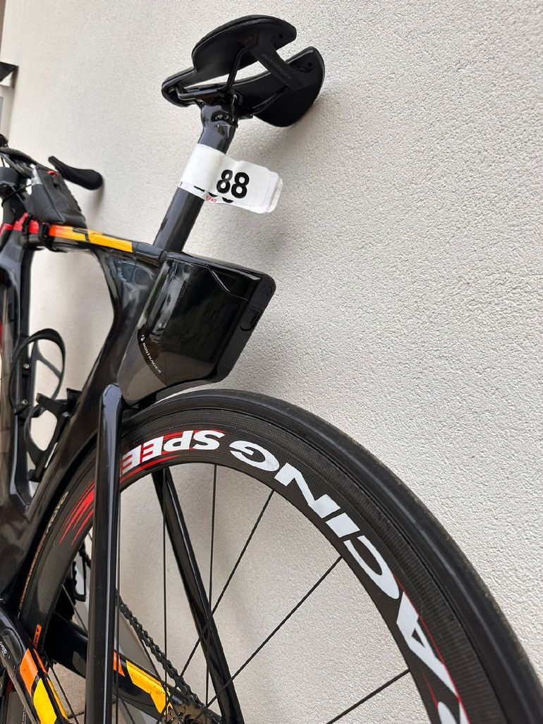 Used Trek Speed Concept 9.5 2016 2016 Road & Gravel, Red — image 2 of 6