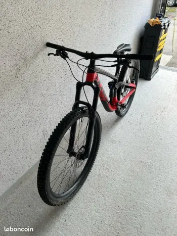 Gebrauchtes Trek Fuel EX 7 Gen 5 2023 2023 Mountainbike, Rot, 29 — Bild 4 von 7