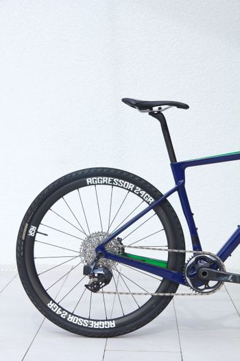 Used kachina Saluda AXS 2022 2022 Road & Gravel, Blue — image 3 of 43