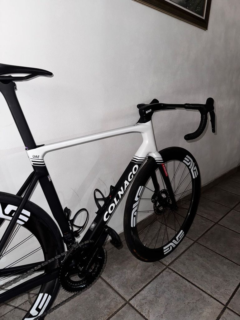 Używany Colnago V5Rs Shimano Dura Ace Di2 2025 2025 Road & Gravel — zdjęcie 15 z 20