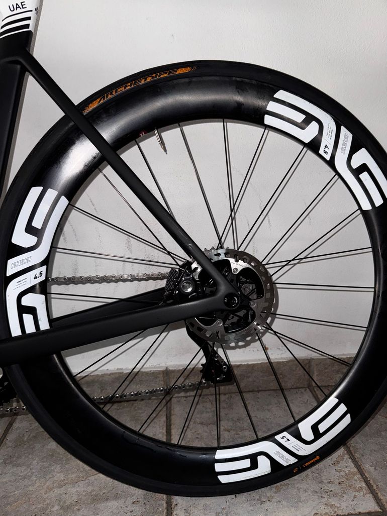 Używany Colnago V5Rs Shimano Dura Ace Di2 2025 2025 Road & Gravel — zdjęcie 10 z 20