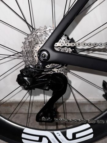 Używany Colnago V5Rs Shimano Dura Ace Di2 2025 2025 Road & Gravel — zdjęcie 6 z 20