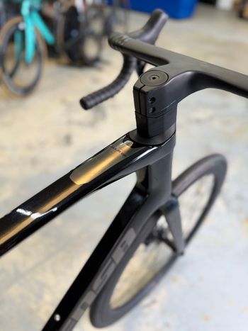 Używany Sensa Giulia GF Di2 Carbon 2026 Road & Gravel — zdjęcie 8 z 19