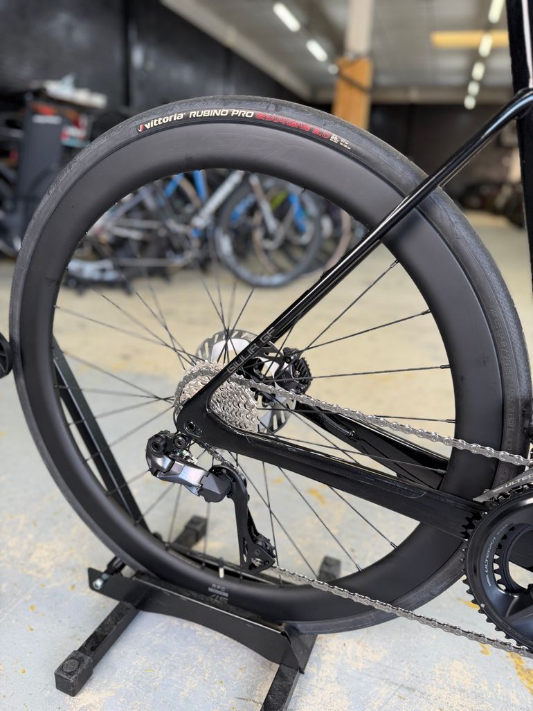 Używany Sensa Giulia GF Di2 Carbon 2026 Road & Gravel — zdjęcie 13 z 19