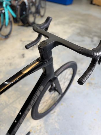 Używany Sensa Giulia GF Di2 Carbon 2026 Road & Gravel — zdjęcie 9 z 19