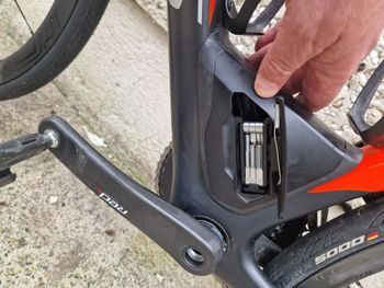 Used Specialized S-Works Roubaix SRAM eTap 2018 2018 Road & Gravel, Black — image 15 of 15