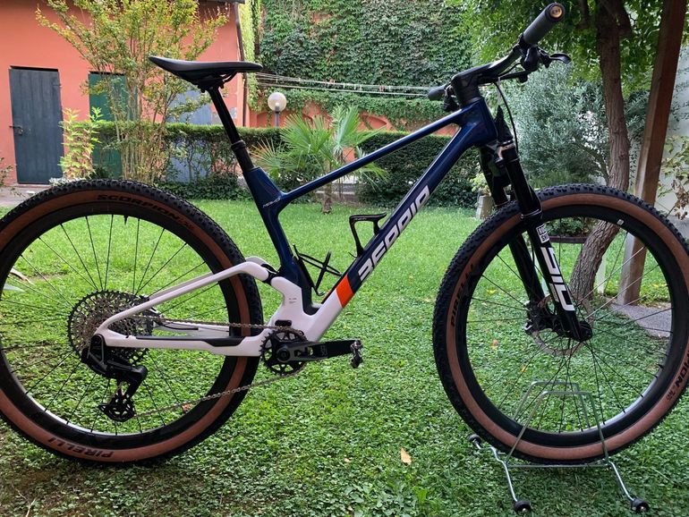 Gebrauchtes Berria Mako SRAM X0 2025 Mountainbike, Weiß — Bild 1 von 5