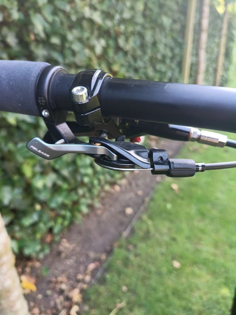 American Eagle Custom SRAM X01 Eagle AXS 2020 Mountainbike usato, Grigio chiaro — immagine 16 di 22