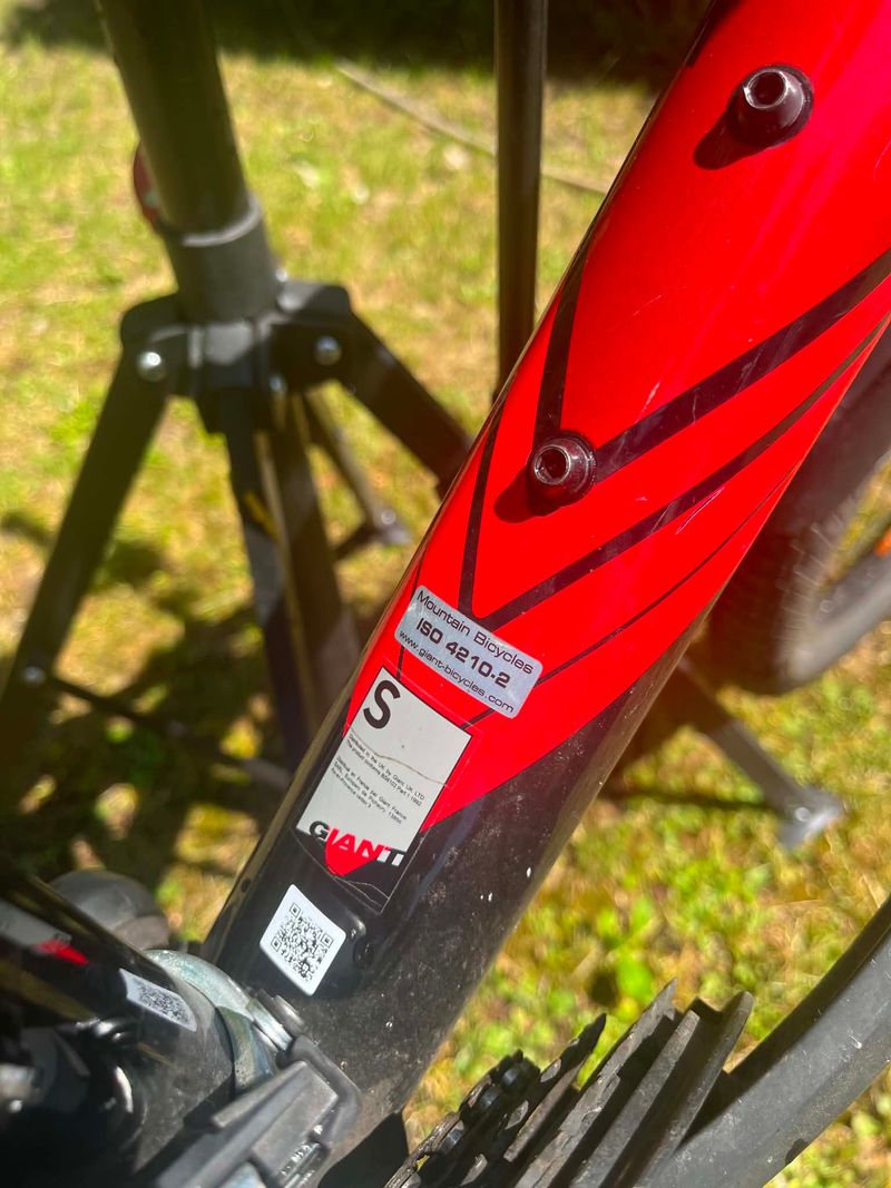 Used Giant Revel 2 2017 2017 Urban, Black — image 5 of 5