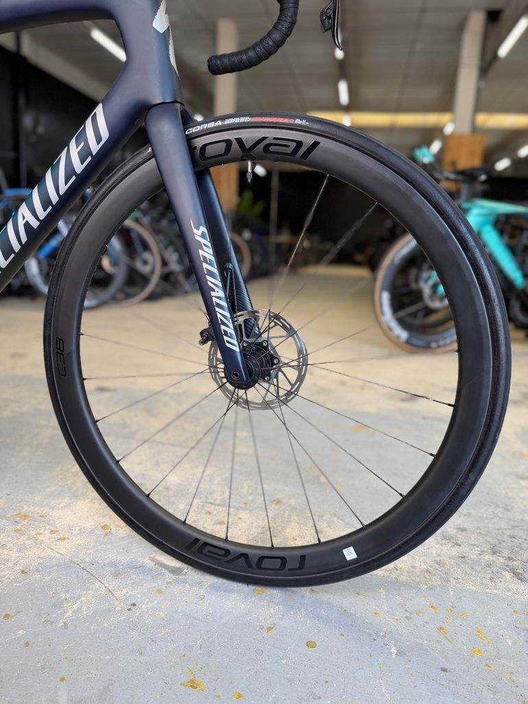 Używany Specialized Tarmac SL7 Pro - SRAM Force eTap AXS 2022 2022 Road & Gravel — zdjęcie 3 z 22