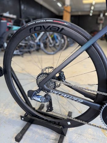Używany Specialized Tarmac SL7 Pro - SRAM Force eTap AXS 2022 2022 Road & Gravel — zdjęcie 10 z 22
