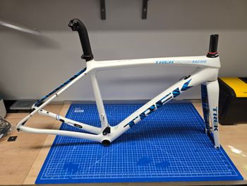 Używany Trek Émonda SLR 9 Disc 2020 Frameset 2020 Road & Gravel — zdjęcie 13 z 13