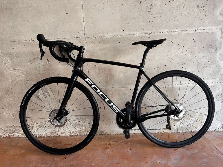 Używany Focus PARALANE 8.9 2020 2020 Road & Gravel — zdjęcie 2 z 10