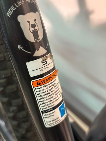 Used Trek Superfly 26 2019 2019 Youth, Light Gray — image 9 of 12