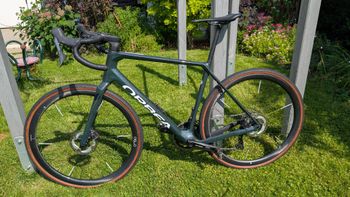 Used Orbea TERRA M20TEAM 2025 2025 Road & Gravel, Green — image 2 of 11