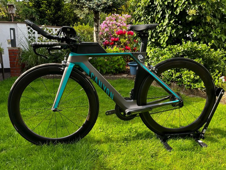 Canyon Speedmax CF 8.0 Di2 2018 2018 Road & Gravel de segunda mano, Gris claro — imagen 2 de 7