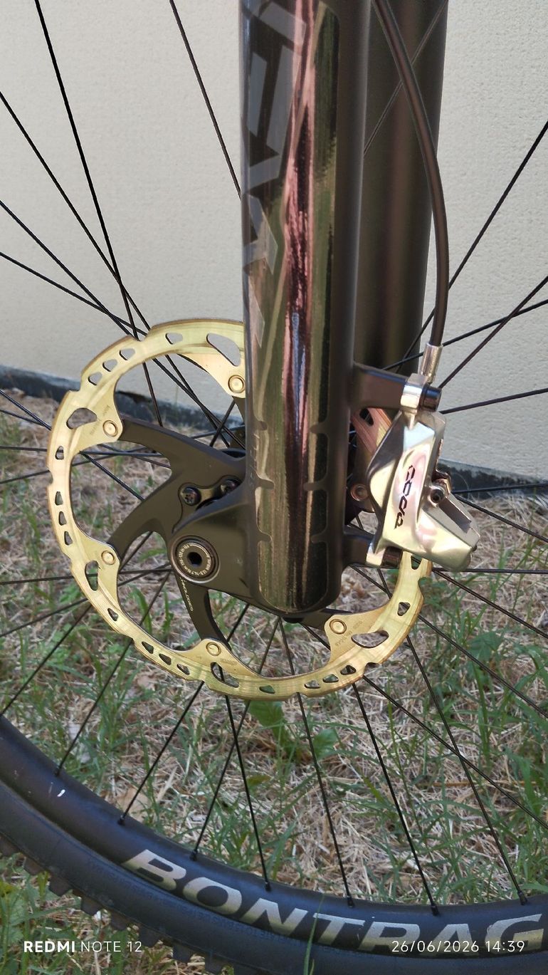 Použité Pivot PHOENIX 29 Race Zee 2024 2024 Mountainbike — obrázek 4 z 8