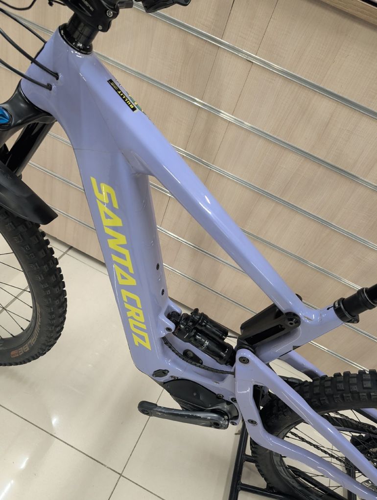 Tweedehands Santa Cruz Bullit XT Air / Carbon CC / MX 2021 2021 Mountainbike — afbeelding 7 van 8