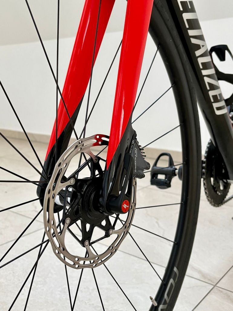 Używany Specialized Roubaix Expert Ultegra Di2 2018 2018 Road & Gravel — zdjęcie 13 z 18