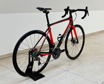 Używany Specialized Roubaix Expert Ultegra Di2 2018 2018 Road & Gravel — zdjęcie 2 z 18