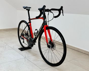 Używany Specialized Roubaix Expert Ultegra Di2 2018 2018 Road & Gravel — zdjęcie 3 z 18