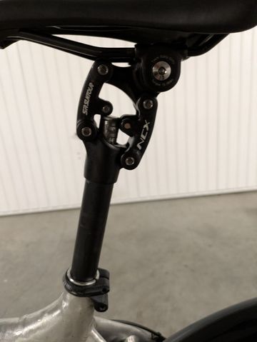 Used Larry Vs Harry Custom Shimano Deore XT Urban, Light Gray — image 4 of 8