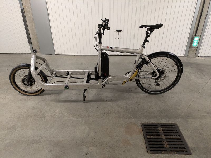 Used Larry Vs Harry Custom Shimano Deore XT Urban & Touring