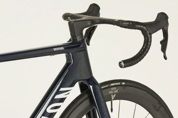 Używany Canyon Aeroad CFR AXS 2026 2026 Road & Gravel — zdjęcie 5 z 8