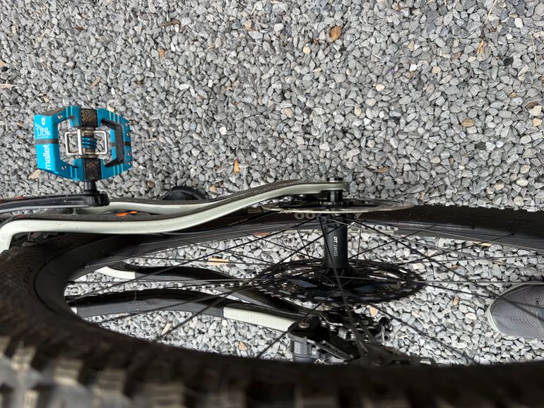Brugt Pivot Firebird 29 Team XTR 2023 2023 Mountainbike — billede 19 af 19
