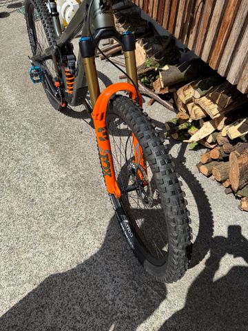Brugt Pivot Firebird 29 Team XTR 2023 2023 Mountainbike — billede 4 af 19