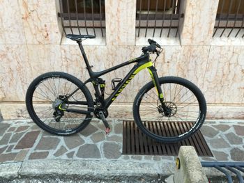 Gebrauchtes Canyon Lux Cf 9.9 2015 Mountainbike, Schwarz — Bild 5 von 9