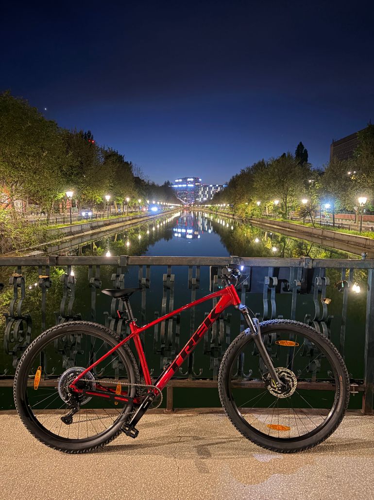 Trek Marlin 5 Gen 3 2026 2026 Mountainbike d'occasion — image 5 sur 9