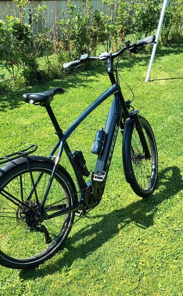 Used Trek Allant+ 7 2022 2022 Urban, Blue — image 1 of 7