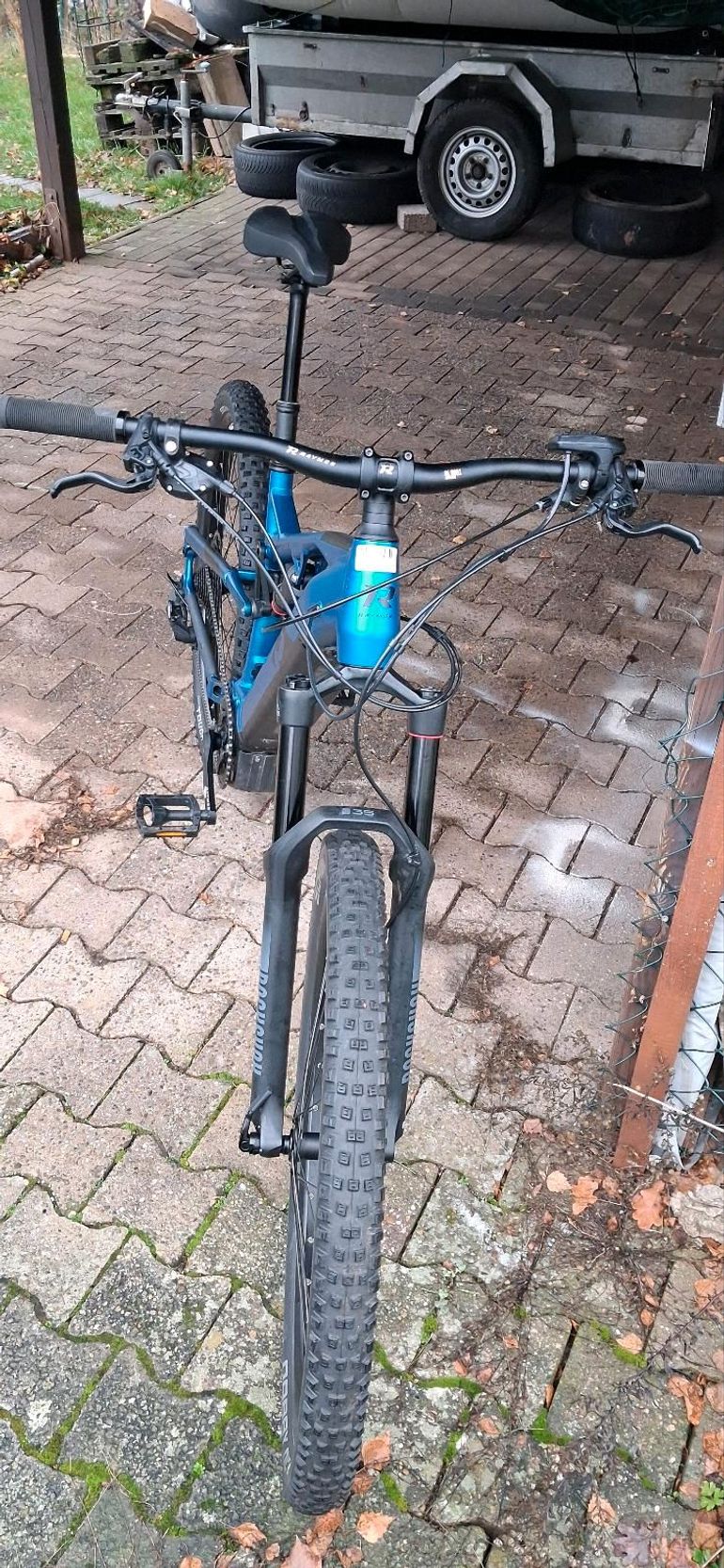 Gebrauchtes Raymon FullRay 150 E 8.0 2022 Mountainbike, Blau — Bild 3 von 9