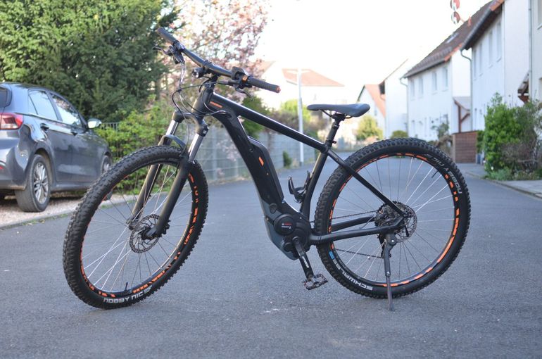 CUBE REACTION HYBRID Pro 400 2019 2019 Mountainbike de segunda mano, Negro — imagen 2 de 14