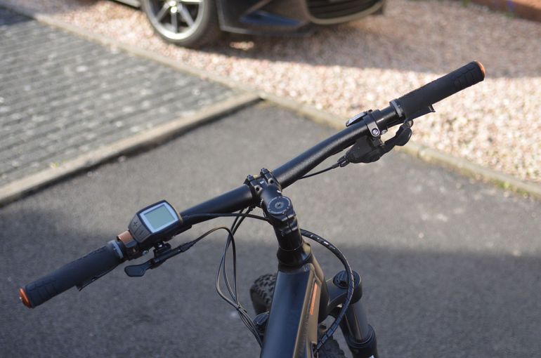 CUBE REACTION HYBRID Pro 400 2019 2019 Mountainbike de segunda mano, Negro — imagen 4 de 14