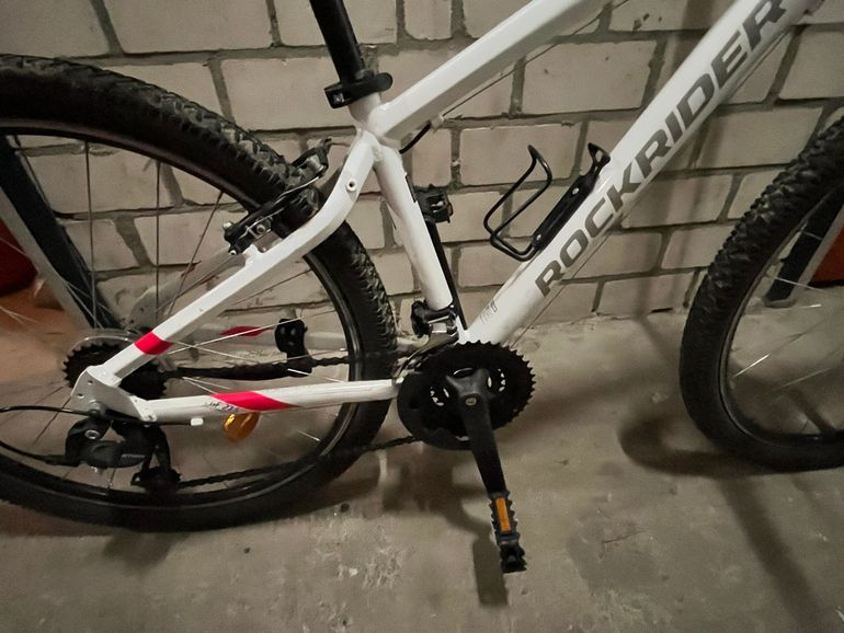 Used DECATHLON Cobra. Other Microshift 2018 Mountainbike, White — image 3 of 5